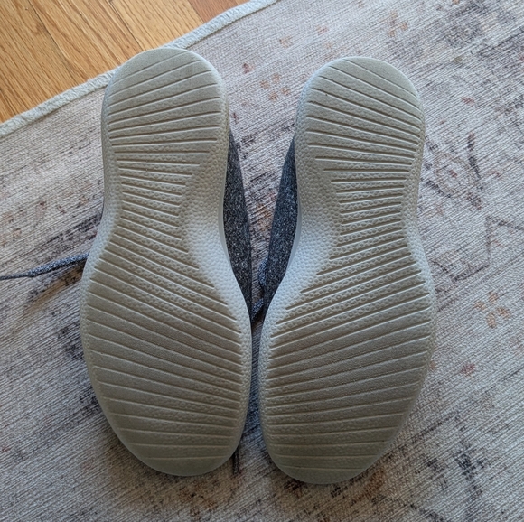 Wool Runner Sneakers - Picture 6 of 10